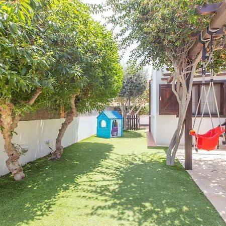 Villa Rustica -Heated Pool & Garden Near The Beach Corralejo Dış mekan fotoğraf